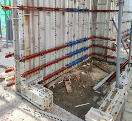 潤榮國賓府項目采用河北天建鋁模鋼背楞